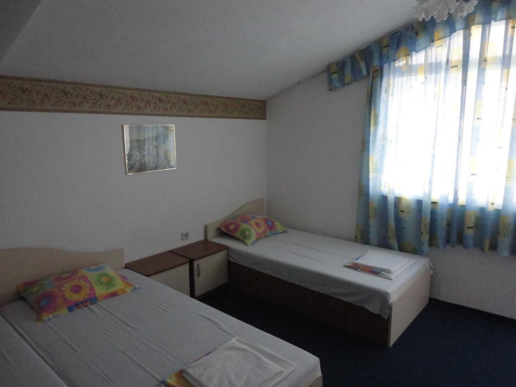 Guest Rooms Casa Luba Sveti Vlas Room photo
